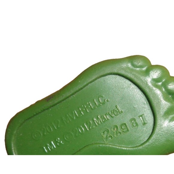 Marvel Legends Hulk 2012 Incredible Hulk Movie 7” Talking Action Figure - Picture 4 of 4